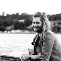 Isla Simpson Email