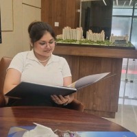 HcoRealEstates Employee Navjot Kaur's profile photo