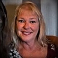 Siobhan Geosits Email & Phone Number
