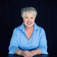 Lendmark Financial Services Employee Kelley Daviss's profile photo