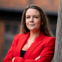 Nicola Bond Email