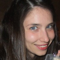 Laura Sinigaglia Email