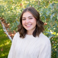 Brena Mengarelli Email & Phone Number