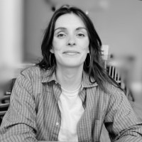 Pamela Nijhuis Email