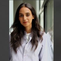 Omema Kamran Email
