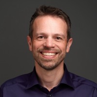 Stian Meuche Email