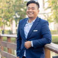 Pointer Property Employee Chamreun Hong's profile photo