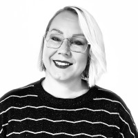 Mette Larsen Email
