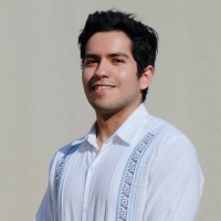 Isaac Chávez Email