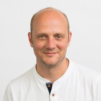 Niels de Reus Email