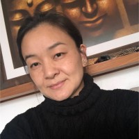 Q Mais Outlet Employee Livia Nakamura's profile photo