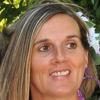Elena Bueno García Email