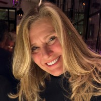 FLX Employee Andrea Metcalf's profile photo