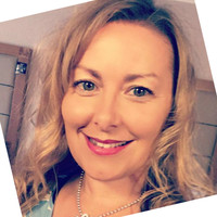 Victoria Garratt Email