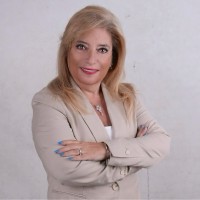Caroline Hovaghimian Email