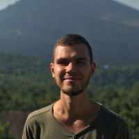 Roman Mirzoyan Email