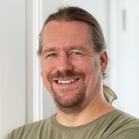 Arne Limburg Email