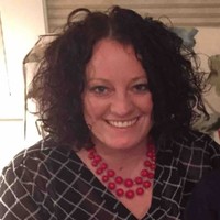 Winking Lizard Tavern Employee Tracy Bryan's profile photo