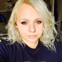 Chloe Cole Email & Phone Number