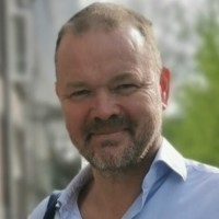 E-mail e número de telefone de Jan-Just Honing