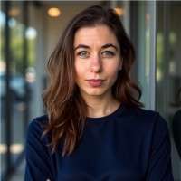 Isabella Frank Email