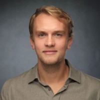 Relational Life Institute Employee Vadim Fink's profile photo