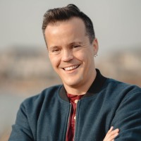 Alex Lowry Email & Phone Number