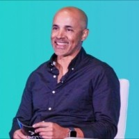 Les Matthews Email & Phone Number