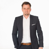 Quehenberger Air + Ocean GmbH Employee Robert Hartmann's profile photo