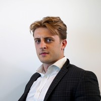 Thomas Küster Email