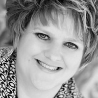 Summit Community Bank Employee Gina Still's profile photo