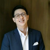 Abbott Employee Max Low's profile photo