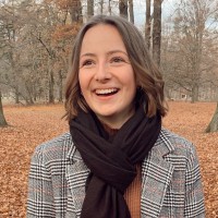 Aline Petermann Email