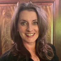 Clicks Billiards Employee Cindy Alexander's profile photo