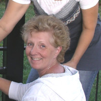 LoveLocks Employee Vickie Shepherd's profile photo