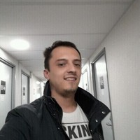 Dario Vukušić Email