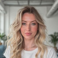 Stream Logistics Employee Julika Engols's profile photo