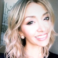 Vania Reyes Email & Phone Number