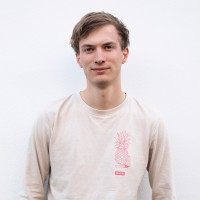 Teun van der Weij Email