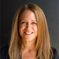 Betsy Adelstein Email & Phone Number