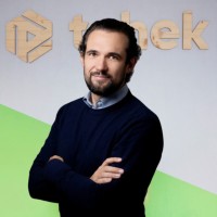 Tchek.ai Employee Anton Fert's profile photo