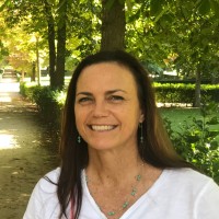 Lia Sheehan