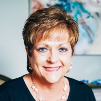 Tammie Russell Email & Phone Number