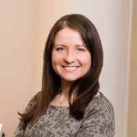 Oksana Khomyak Email