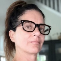 Leigh-Allison Jones Email & Phone Number