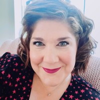 Sinéad McStravick-Kelly Email & Phone Number