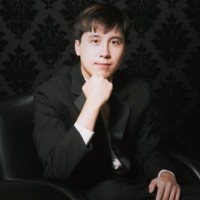 Math Tutor Network Employee Tyler Silva's profile photo