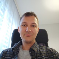 Bartosz Pieczonka Email