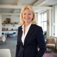 SMART Microsystems Ltd Employee Sue Stanevich's profile photo