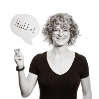 Isabel Birnstingl Email